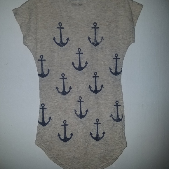 ⭐️💸Free Kisses Top - Picture 4 of 4